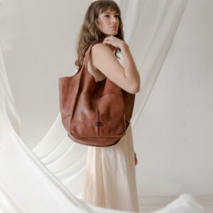 SHOPPER BIBA DE PIEL BOVINA LAVADA